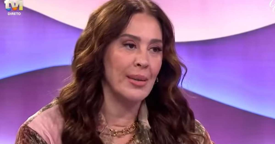 video:-deputado-faz-noticia-crime-contra-claudia-raia-por-vibrador-a-filha