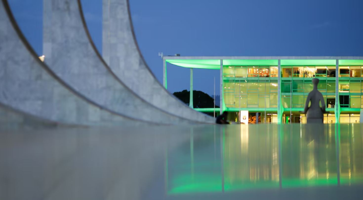 projeto-enviado-a-lula-tem-brecha-que-reduz-transparencia-de-salarios-de-juizes-e-procuradores