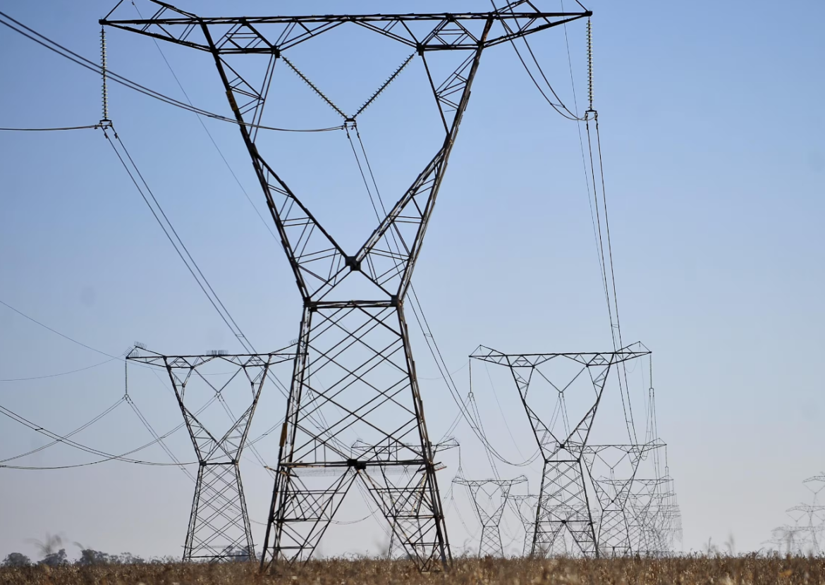 tarifa-de-energia-sobe-45%-acima-da-inflacao-em-15-anos