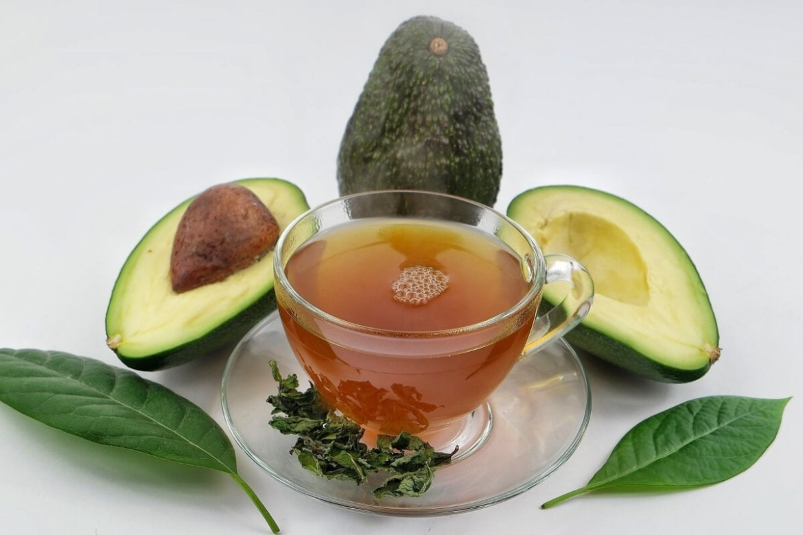 5-chas-para-detoxificar-o-organismo-apos-o-feriado