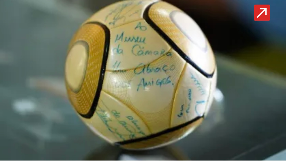 stf-condena-acusado-de-furtar-bola-assinada-por-neymar-a-17-anos-de-prisao