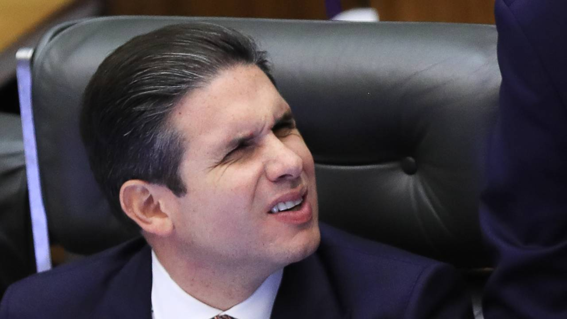 oposicao-mira-lula-e-stf-e-articula-projeto-para-derrubar-sigilos-que-blindam-viagens-de-janja-e-dados-do-banco-master